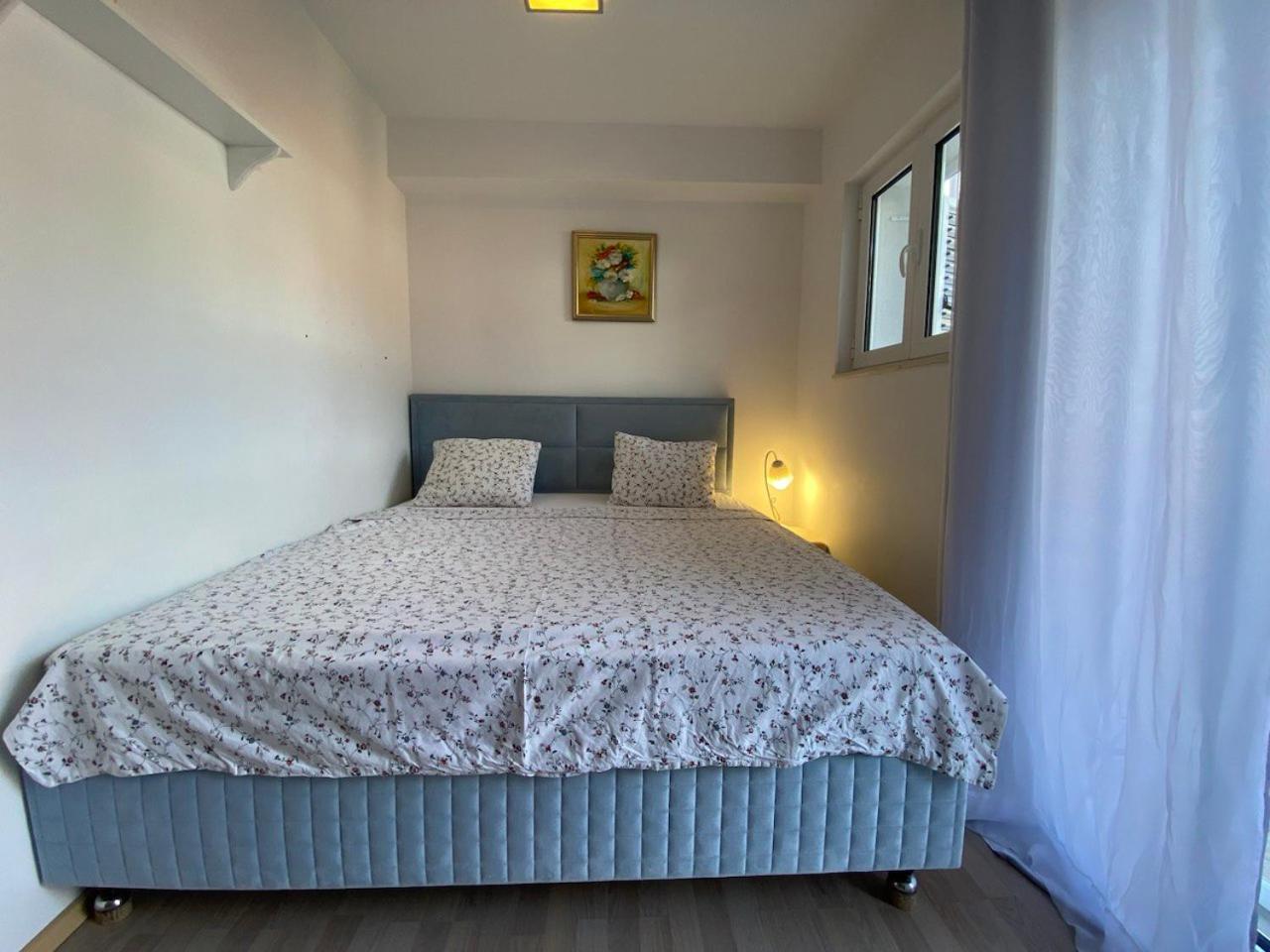 Apartments Apple Cat Montenegro Ko บิเยลา ภายนอก รูปภาพ